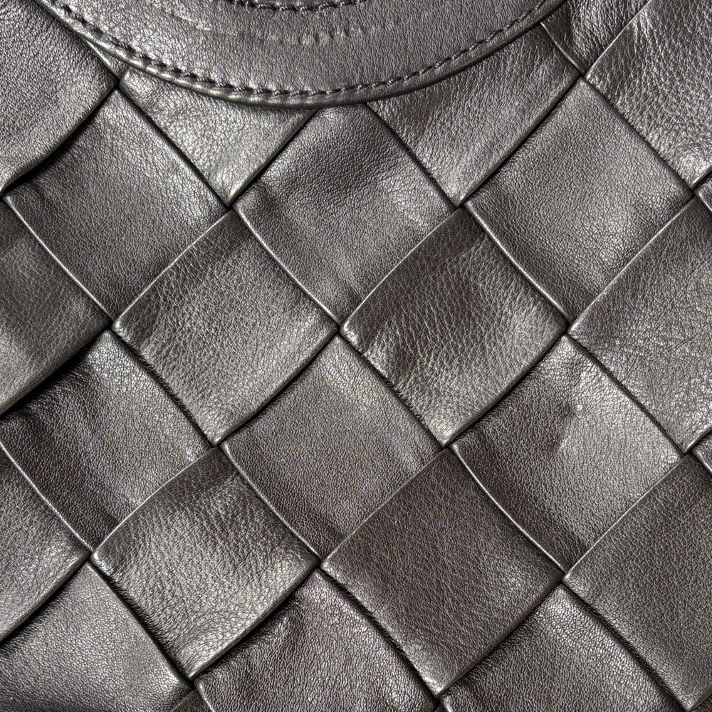 HOBO Black weaved soft pebbled Leather Shoulder Bag - Picture 2 of 16